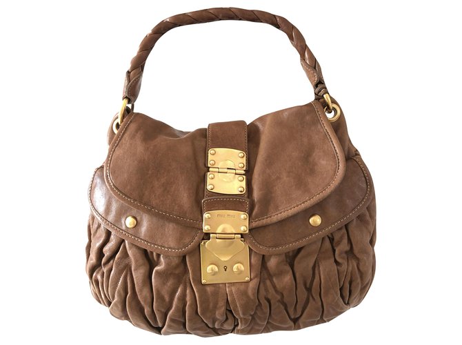 Miu Miu Sac à main en cuir Coffer Caramel Bijouterie dorée ref