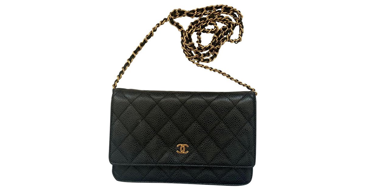 Wallet On Chain Chanel WOC Brieftasche an Kette Schwarz Leder ref.273322 -  Joli Closet