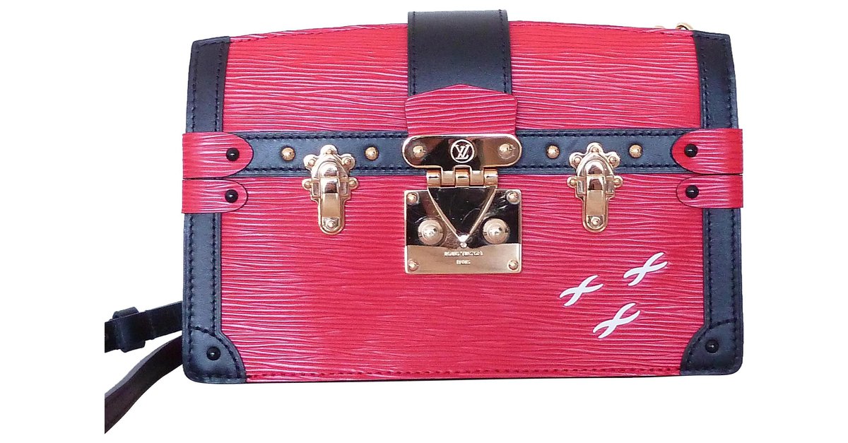 LOUIS VUITTON Epi Leather Trunk Clutch Gold Buckle Chain Shoulder Bag Red