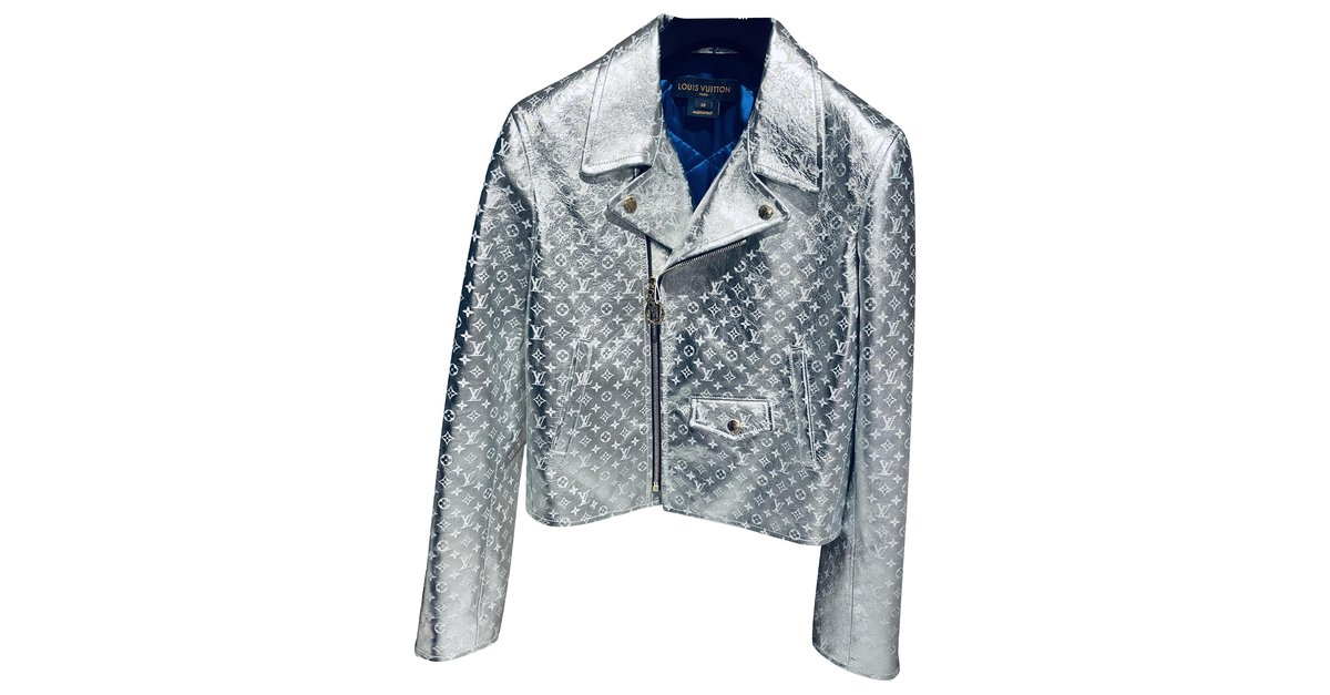 Louis Vuitton LV x YK Metal Studs Metallized Leather Jacket Silver. Size 36