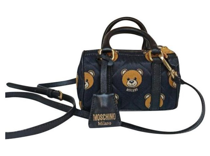 正規品 美品 MOSCHINO MILANO BEAR MINI BAG 正規品 美品 MOSCHINO MILANO BEAR MINI BAG