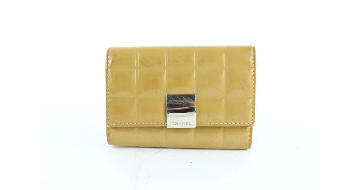 AUTHENTIC Chanel Leather Matelasse Key Holder Case Wallet Mustard Yellow