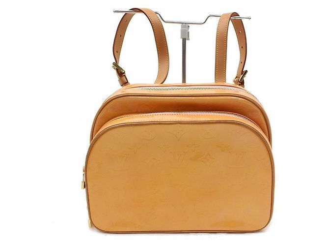 Louis Vuitton Murray Monogram Vernis Salmon Pink Patent  display picture 2