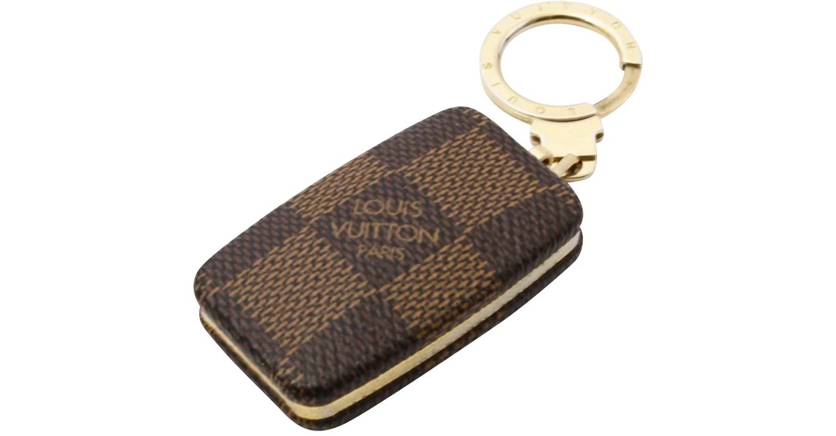 Louis Vuitton Damier Ebene AstroPill Key Holder Light KeyChain ref.293994 -  Joli Closet