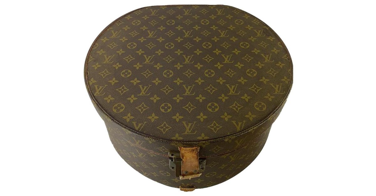 Louis Vuitton Boite Chapeau Monogram Hat Box 40 Leather ref.294507 - Joli  Closet