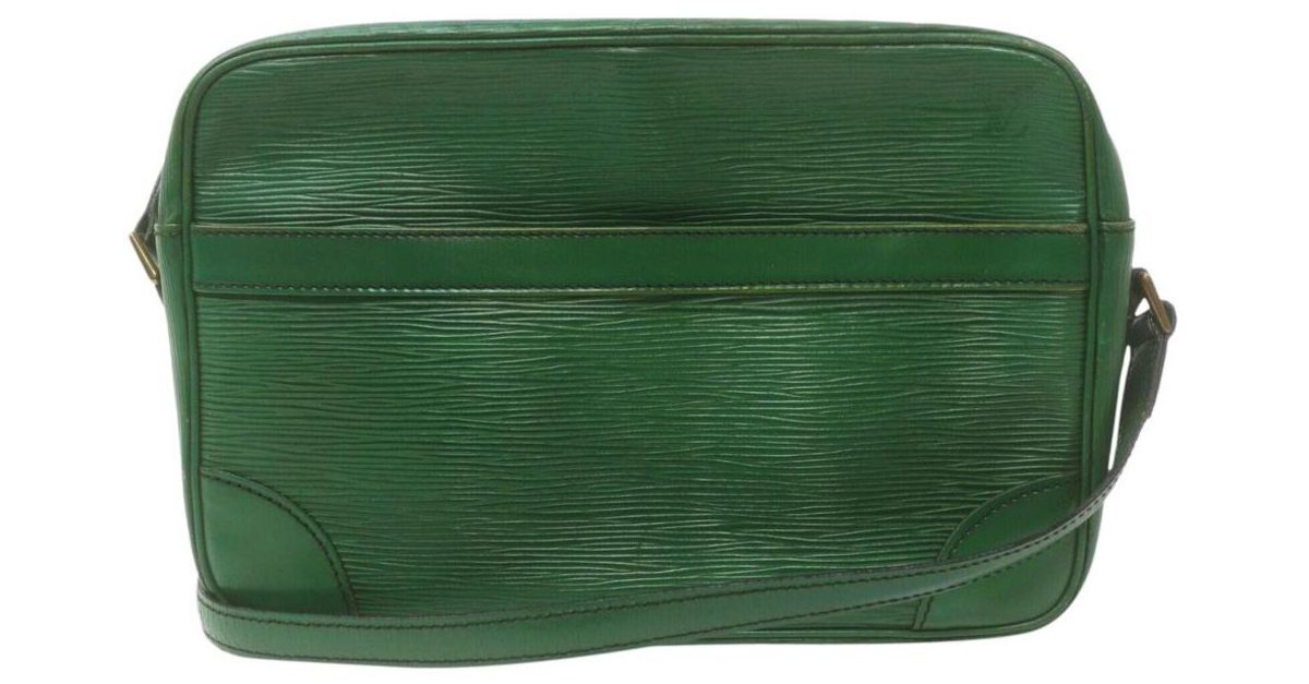 Sold at Auction: Louis Vuitton, LOUIS VUITTON, TROCADERO EPI LEATHER BORNEO  GREEN CROSSBODY BAG, GREEN TEXTURED EPI LEATHER WITH