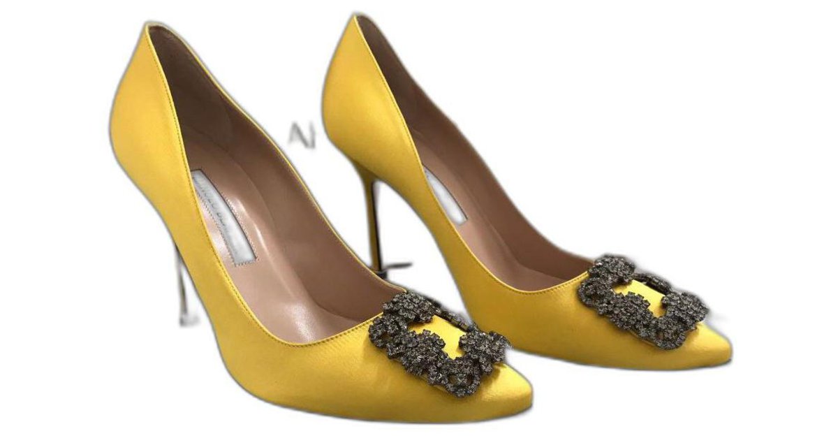 Manolo 2024 hangisi yellow