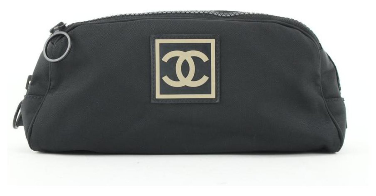 chanel make up pouch bags