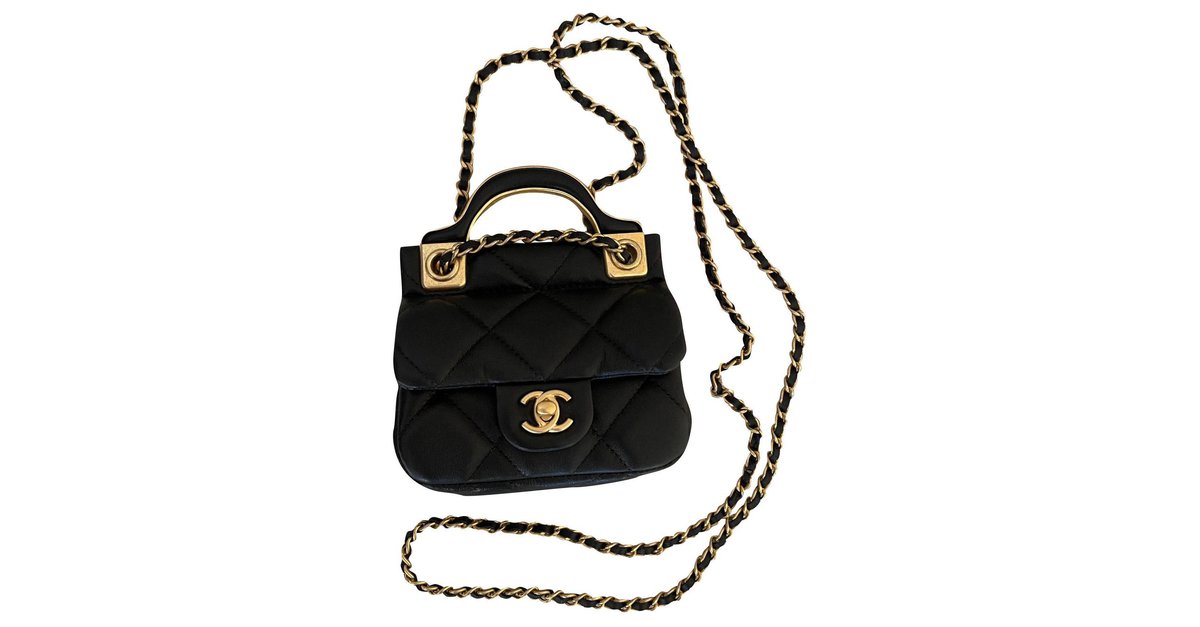 Chanel Clutch 2022 - 7 For Sale on 1stDibs