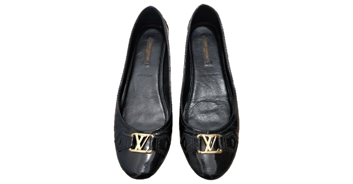 Louis Vuitton Oxford Black Leather ref.313840 - Joli Closet