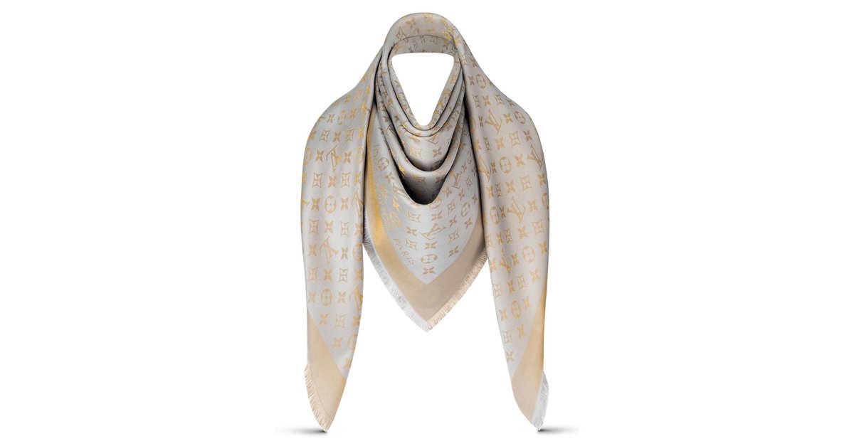 Silk scarf Louis Vuitton Beige in Silk - 23657088