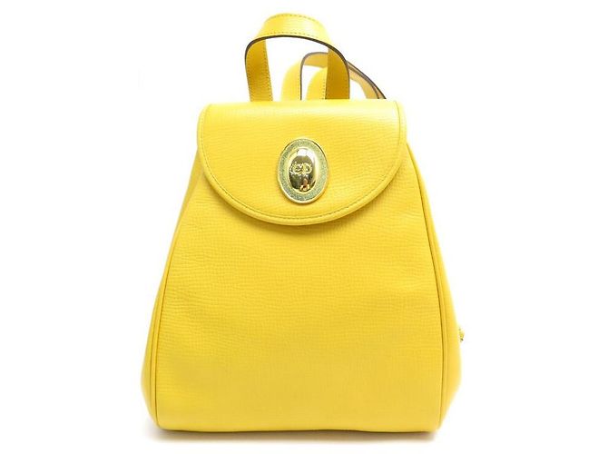 VINTAGE CHRISTIAN DIOR BACKPACK IN YELLOW LEATHER BACKPACK  display picture 1