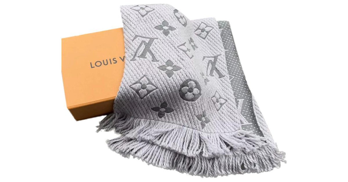 Louis Vuitton Tücher, Schals aus Wolle - Grau - 36105234