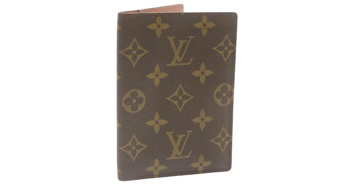 Louis Vuitton Passport Cover in Monogram