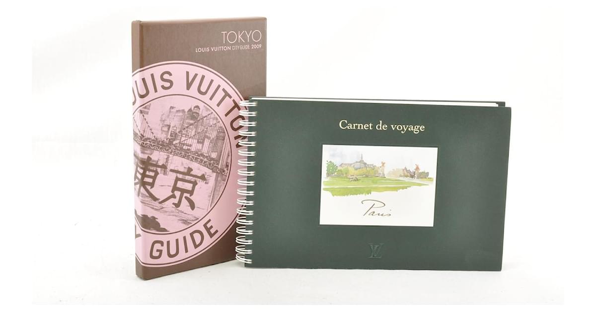 LOUIS VUITTON Tokyo City Guide Book 2009 Carnet de voyage 2set ar1387  Multiple colors Cloth ref.334728 - Joli Closet