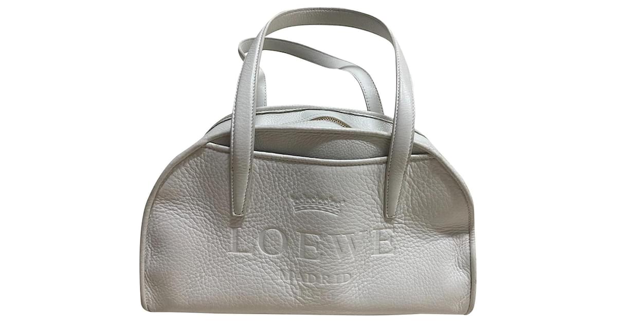 Lacoste Women's Lacoste Branded Shoulder Strap Bowling Bag - 3666354754913