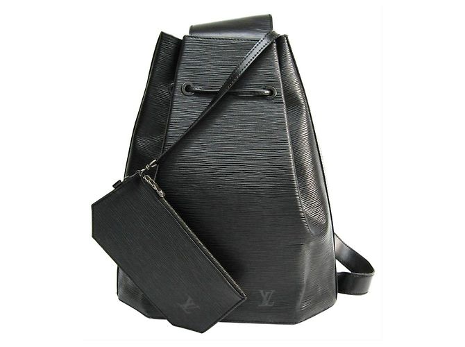 Louis Vuitton Epi Leather Sac a Dos Sling Backpack with pouch Louis Vuitton Black Epi Leather Noir Sac a Dos Sling Bag  main image 4
