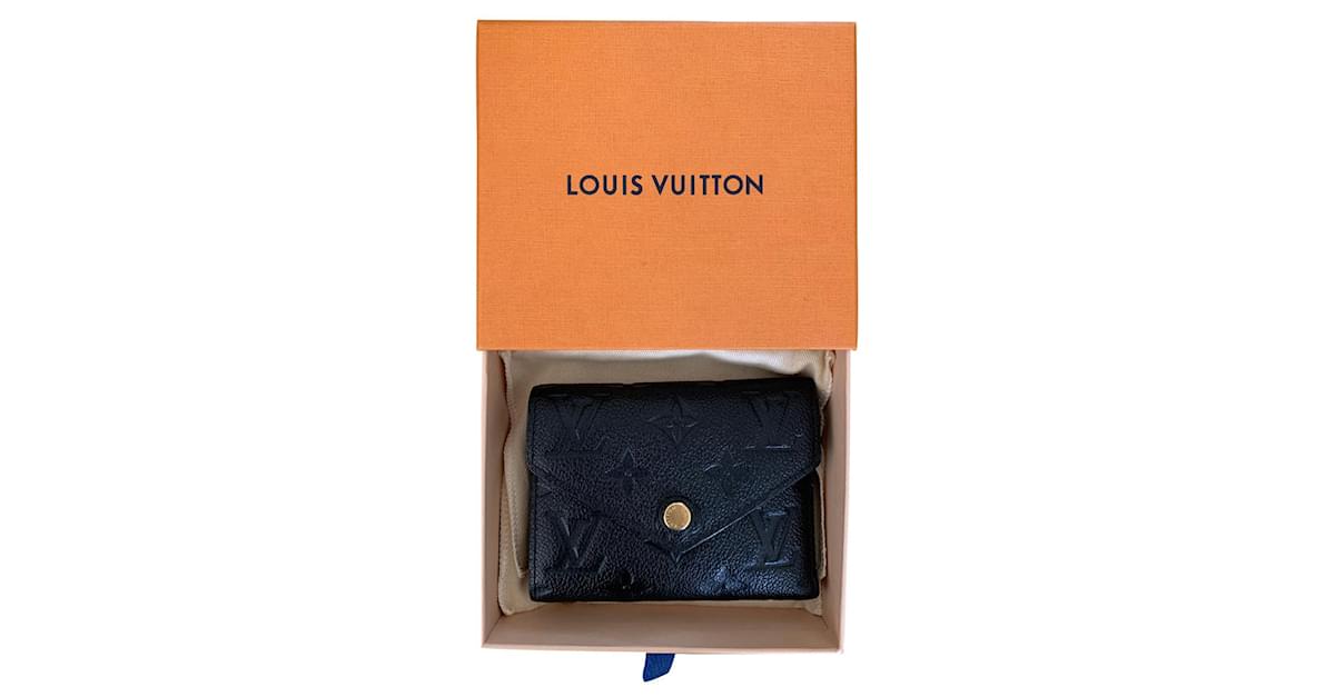 Louis Vuitton Victorine Wallet Black Leather ref.351721 - Joli Closet