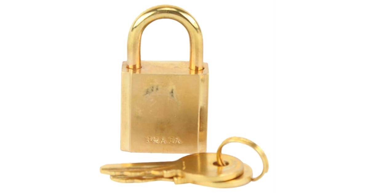 Other Stories Prada Logo Padlock and Key Set Cadena Lock Bag Charm ref.357303 Joli Closet