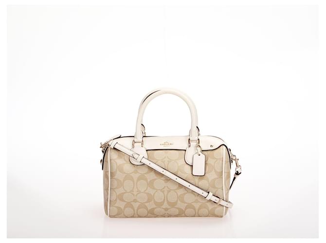 Coach 2Way Shoulder Bag Beige Cloth ref.358848 - Joli Closet