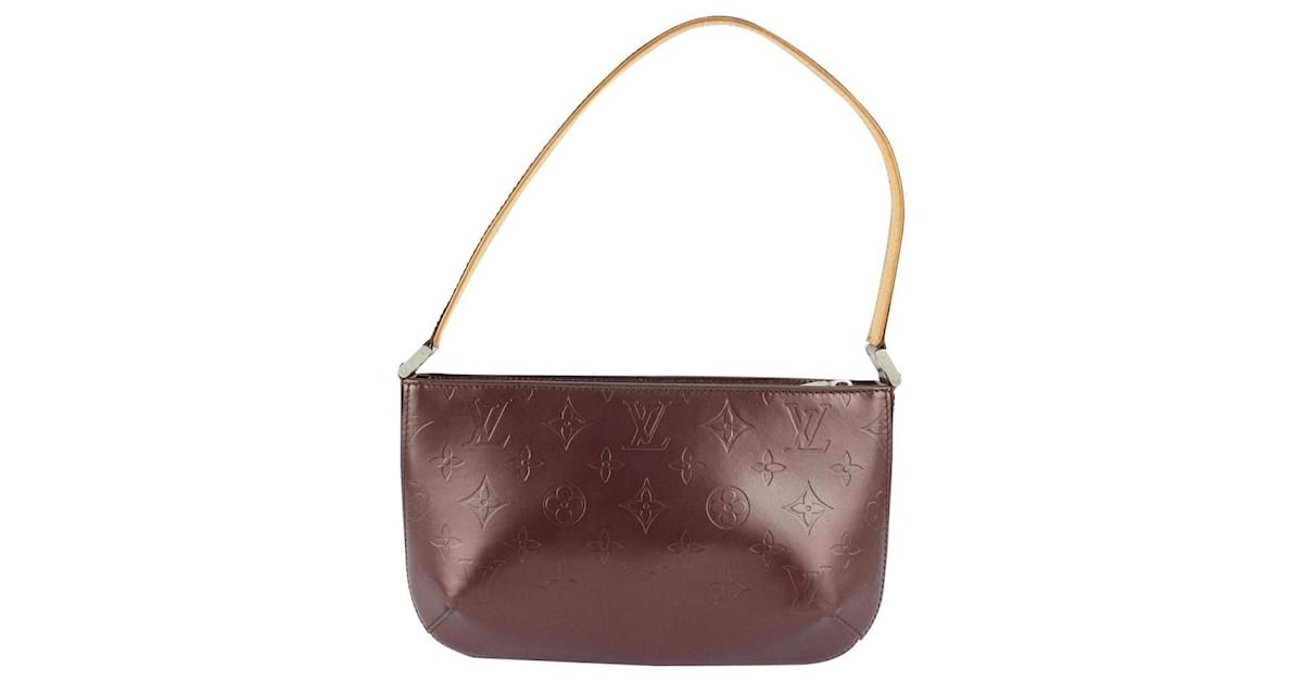 Louis Vuitton Bordeaux Monogram Vernis Mat Fowler Pochette