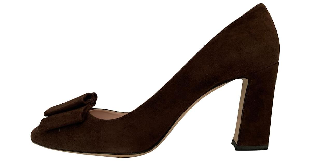 Dark brown shop suede pumps