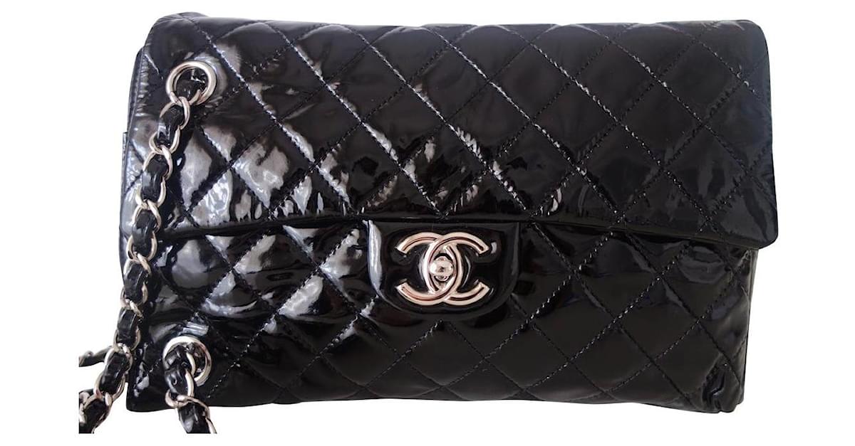 Timeless Chanel Classic Bag Upside down Black Patent leather ref