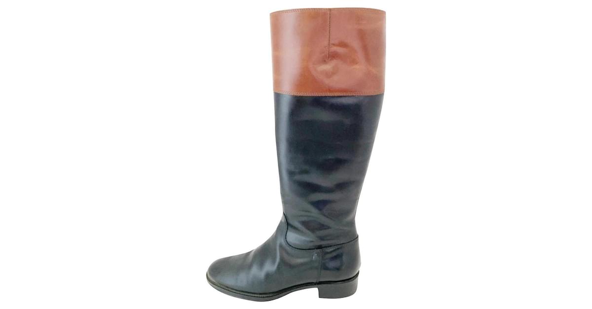 women's black and brown riding boots