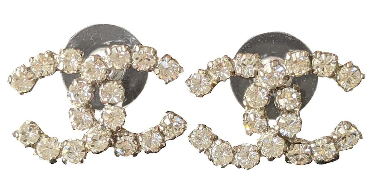Chanel CC 04V Vintage Logo Crystal SHW Coco Mark Earrings Box Silvery Metal  ref.401674 - Joli Closet