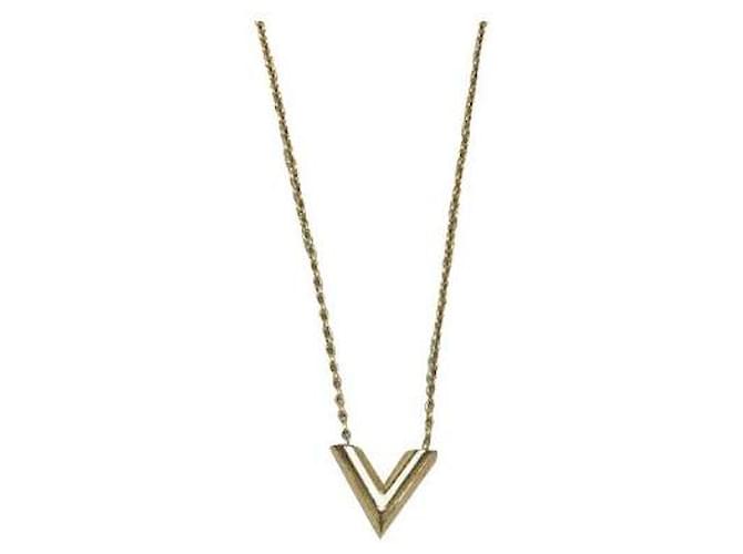 louis vuitton essential v necklace