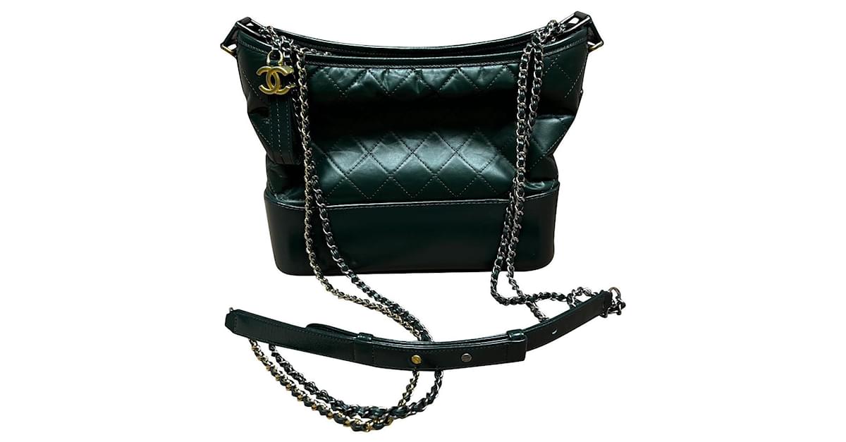 Chanel Gabrielle Green Leather ref.416841 - Joli Closet
