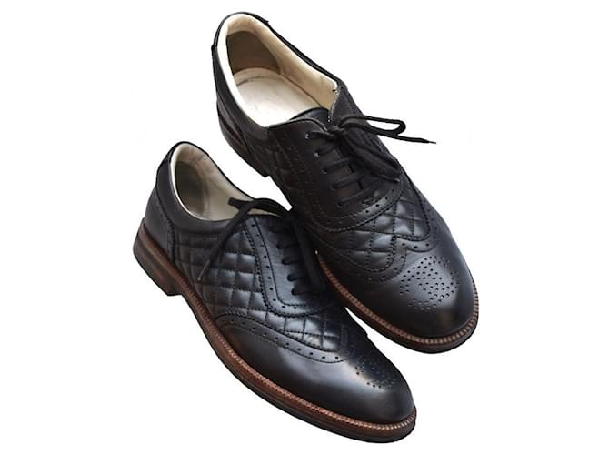Chanel Black Quilted Shoes with CC Logo Leather ref.416922