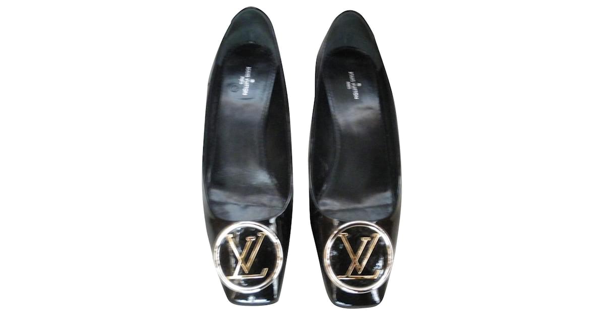 Louis Vuitton Heels Black Patent leather ref.421429 - Joli Closet