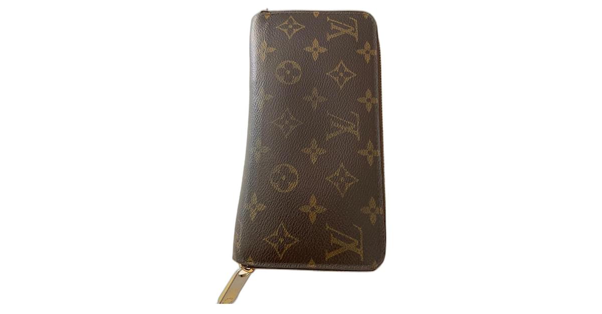 Louis Vuitton Taiga Zippy XL Wallet Navy M44276 LV Auth jk328