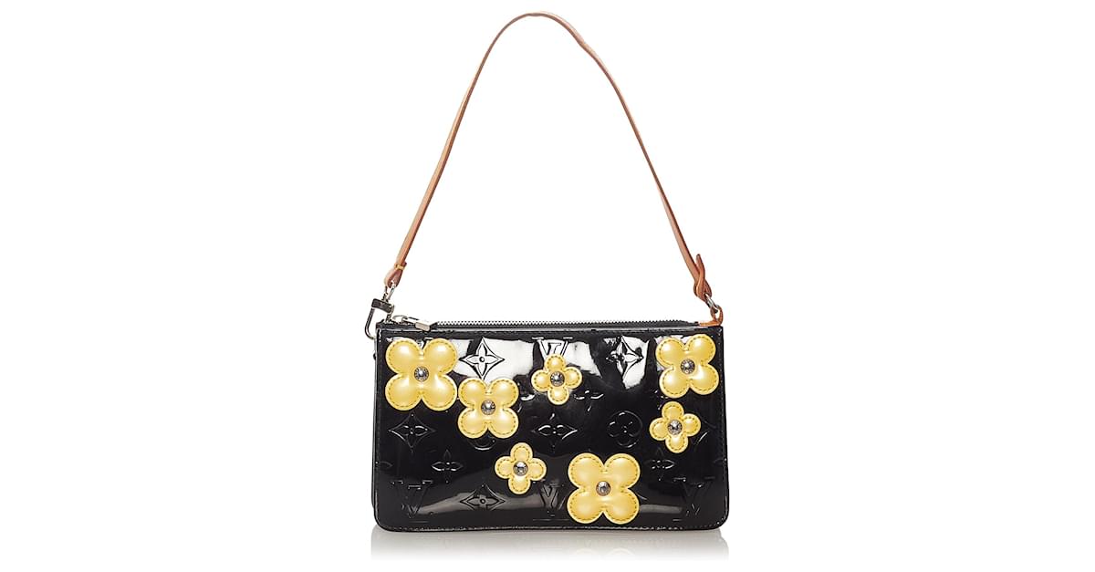 Louis Vuitton Black Vernis Lexington Fleurs Pochette Yellow Leather Patent  leather ref.438620 - Joli Closet