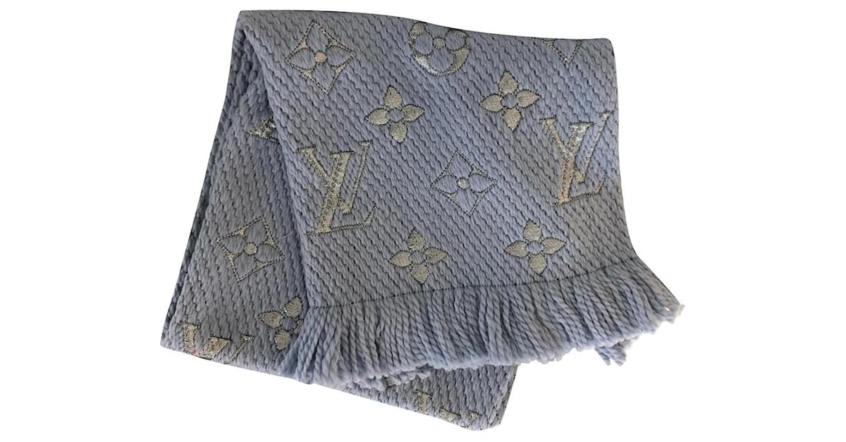 Louis Vuitton logomania scarf Light blue Wool ref.442164 - Joli Closet