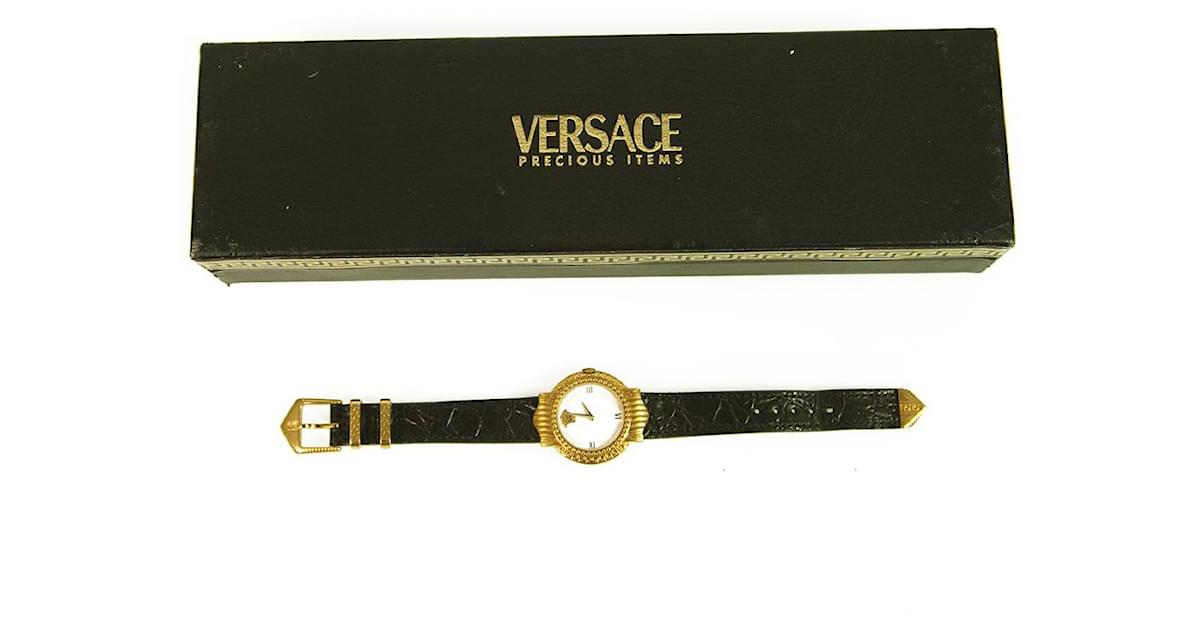 Gianni Versace Signature Medusa Gold Plated Leather Women's Wristwatch 30MM