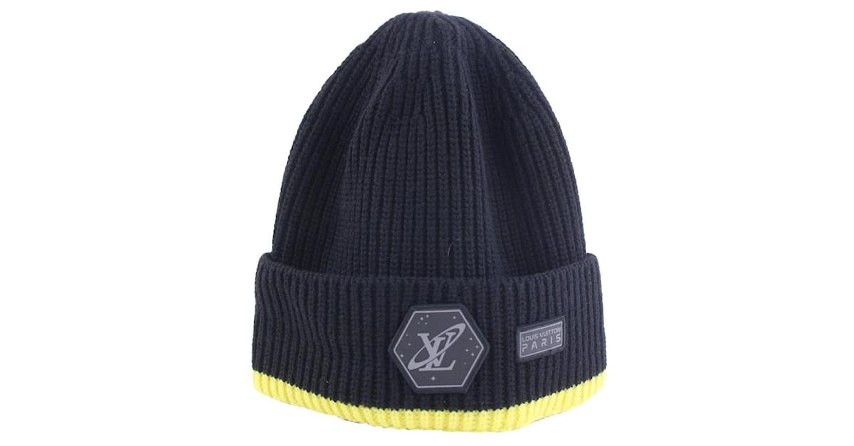 Louis Vuitton Virgil Abloh 2054 Black Yellow Knit Gravity Beanie Hat Cap  ref.467340 - Joli Closet