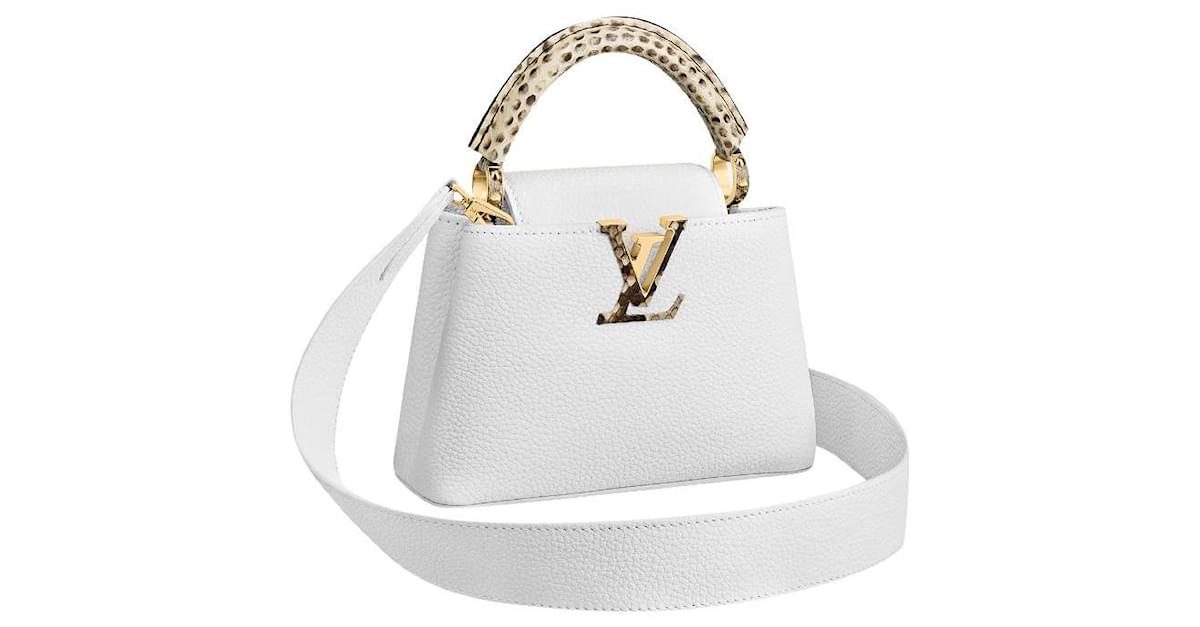 Capucines leather handbag Louis Vuitton White in Leather - 24262748