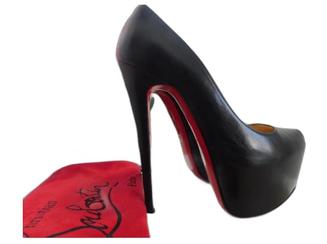 Genuine Christian Louboutin Daffodile Pumps Black Leather ref