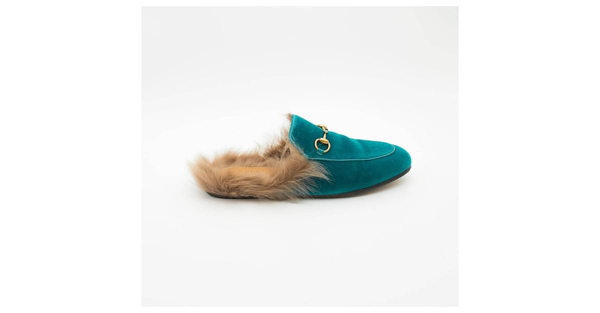 gucci fluffy loafers