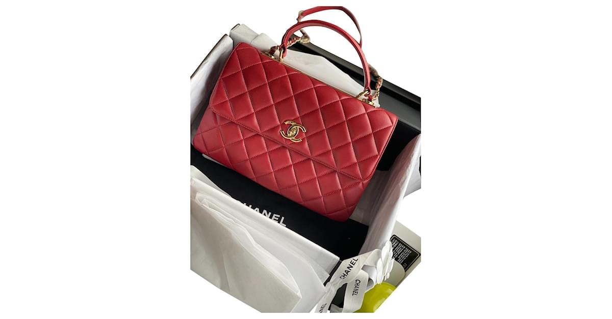 Chanel Trendy CC medium bag Red Leather ref.487164 - Joli Closet