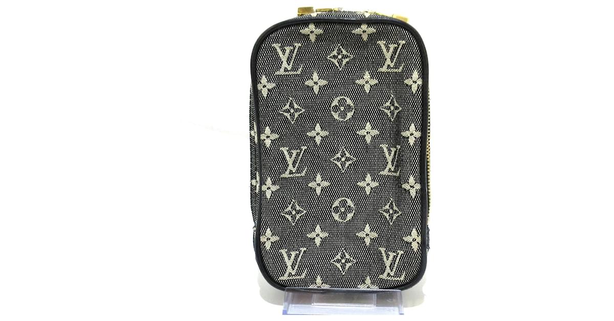 Louis Vuitton Milla Black Cloth ref.569558 - Joli Closet