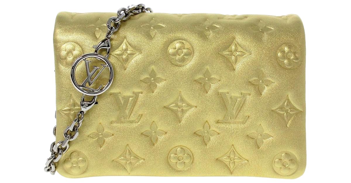 Louis Vuitton Gold Monogram Coussin Pochette Silvery Golden Leather Metal  ref.488949 - Joli Closet