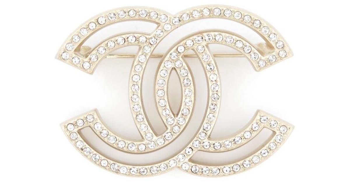 Other jewelry NEW CHANEL BROOCH CC LOGO & STRASS