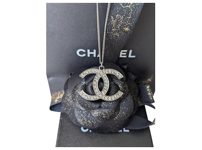 Chanel CC 12C SHW Logo Classic Large Necklace Silvery Metal ref