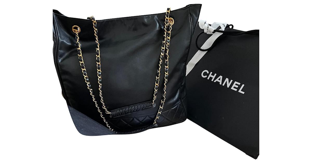 Timeless Chanel Large shopping bag Black Gold hardware Lambskin ref.496471