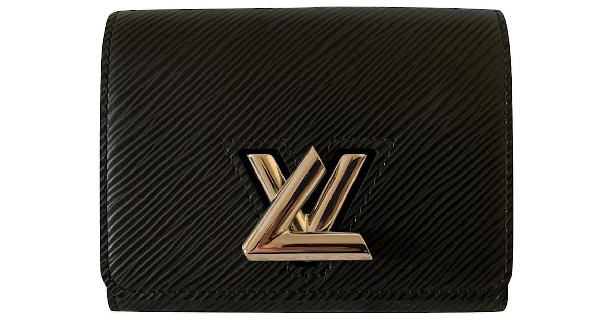 Louis Vuitton Twist Compact Wallet 9230