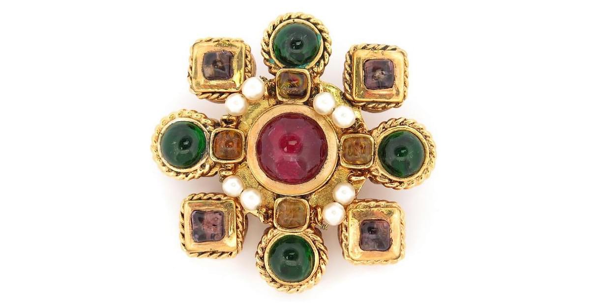 Other jewelry CHANEL CROIX GRIPOIX BROOCH 2008 GOLDEN METAL