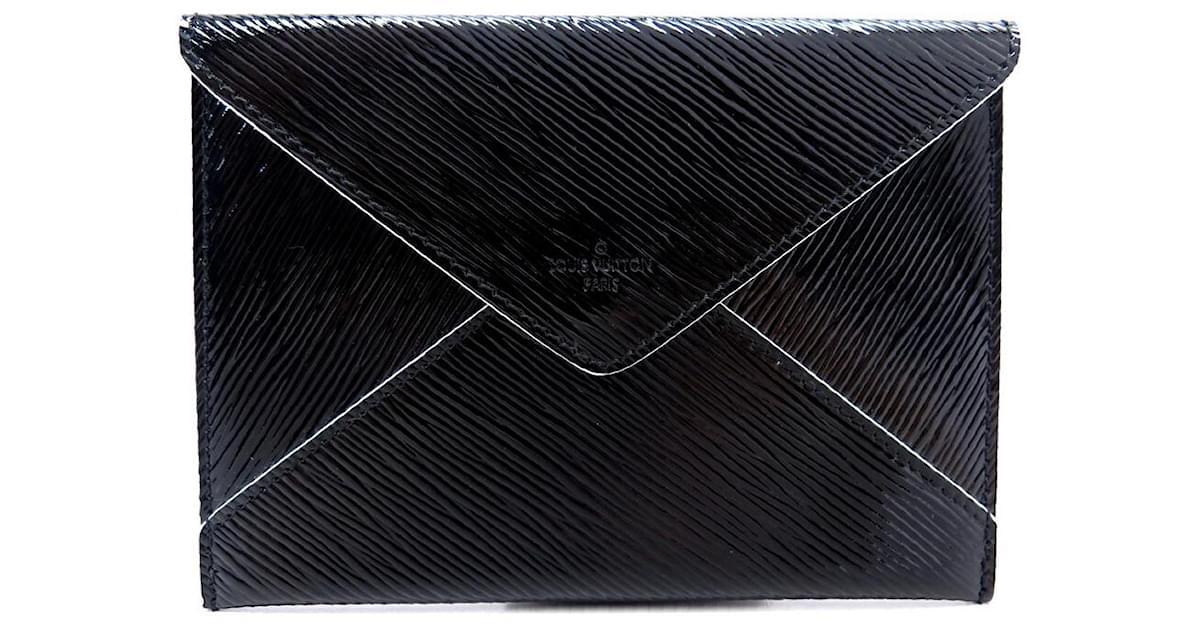 LOUIS VUITTON Epi Envelope Pouch Black 225714